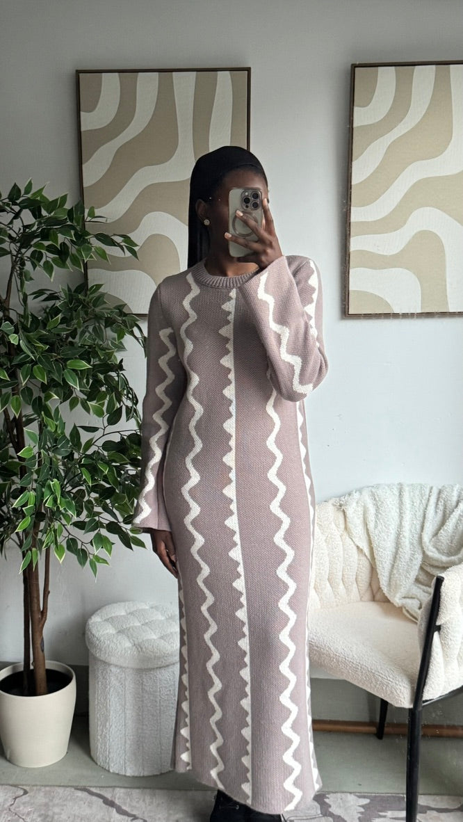 LANA – Knit Maxi Dress Taupe Wave