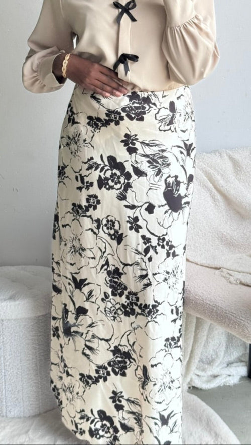 RIMA - Black & Cream Blossom Skirt
