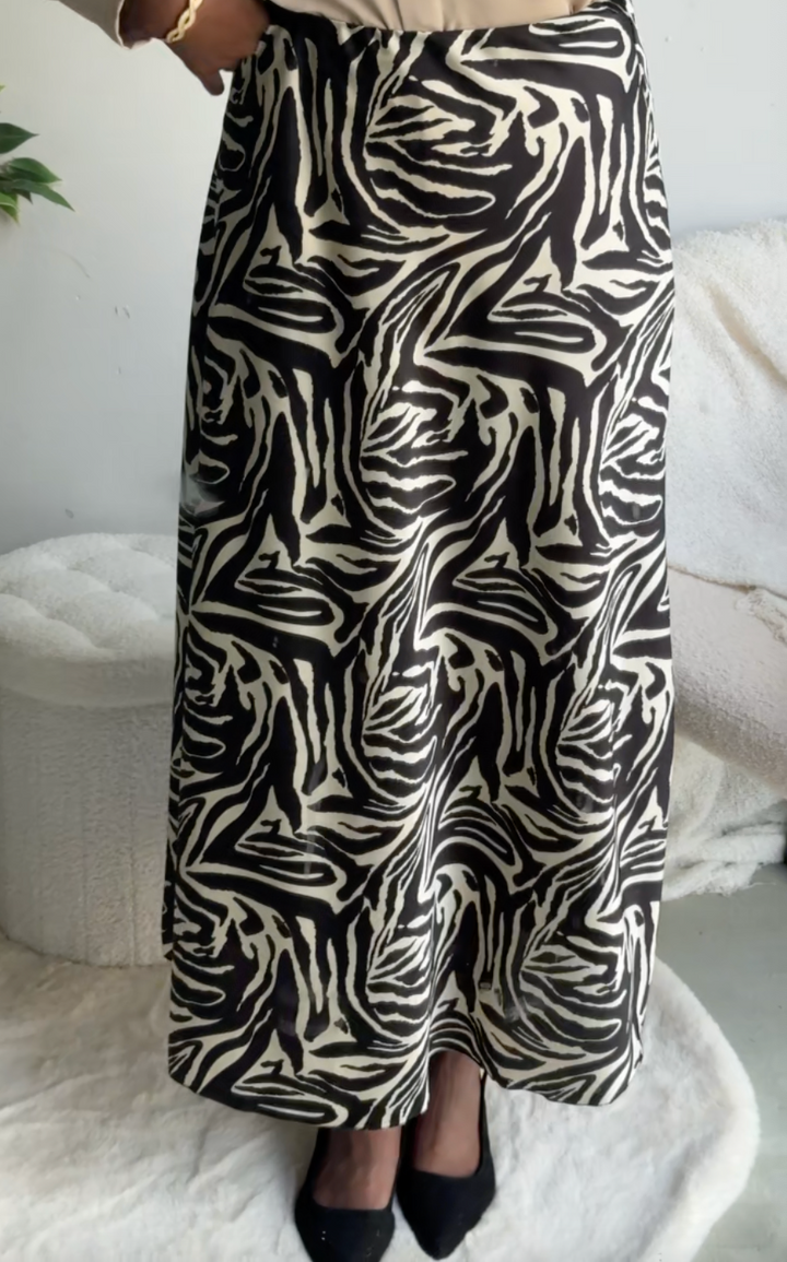 ZAYNA – Zebra Satin Skirt