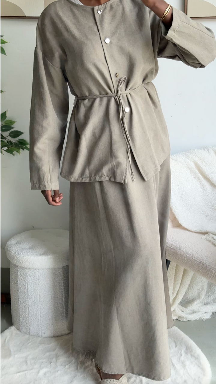 SAYALI – Cord-Zweiteiler in Olivgrün